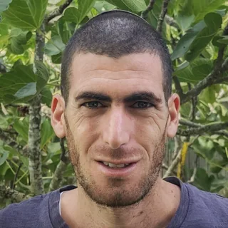 Oz Daniel